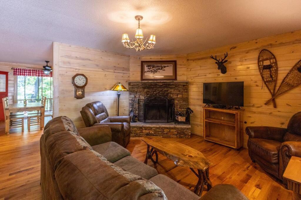Pet Friendly Luxury Cabin Near Helen With Fire Pit Cleveland Luaran gambar