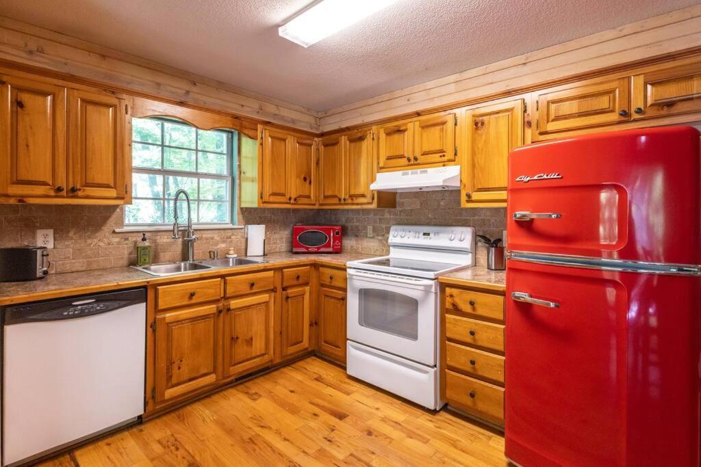 Pet Friendly Luxury Cabin Near Helen With Fire Pit Cleveland Luaran gambar